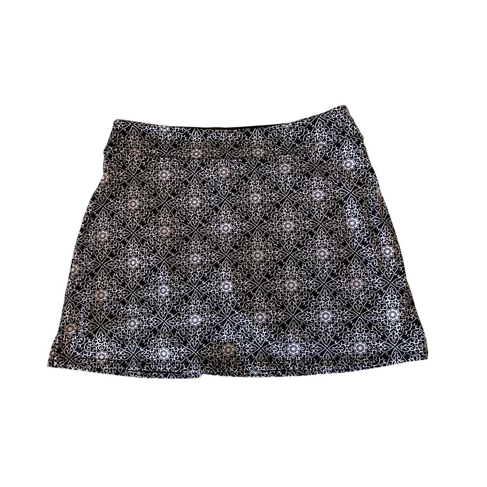 Tranquility by Co. clothing skort  size small b & w print